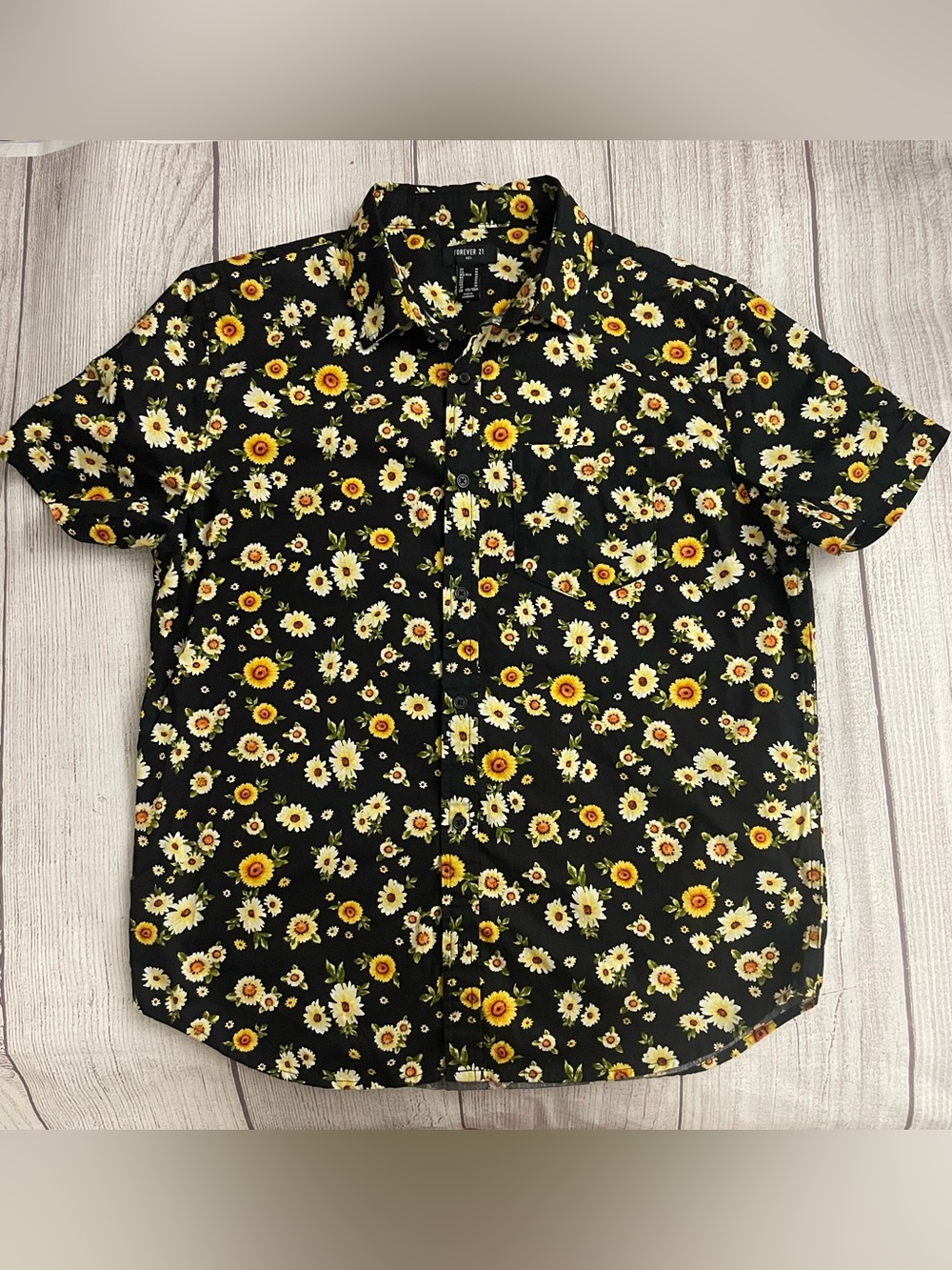 FOREVER 21 Men’s Black Floral Sunflower Button Down Shirt Summer Spring Size Med